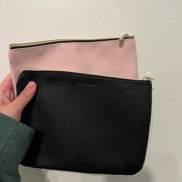 Ruby & Cash Cosmetics Bags Bundle 🔥RARE🔥 - Picture 2 of 2